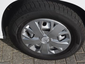 Peugeot E-Partner